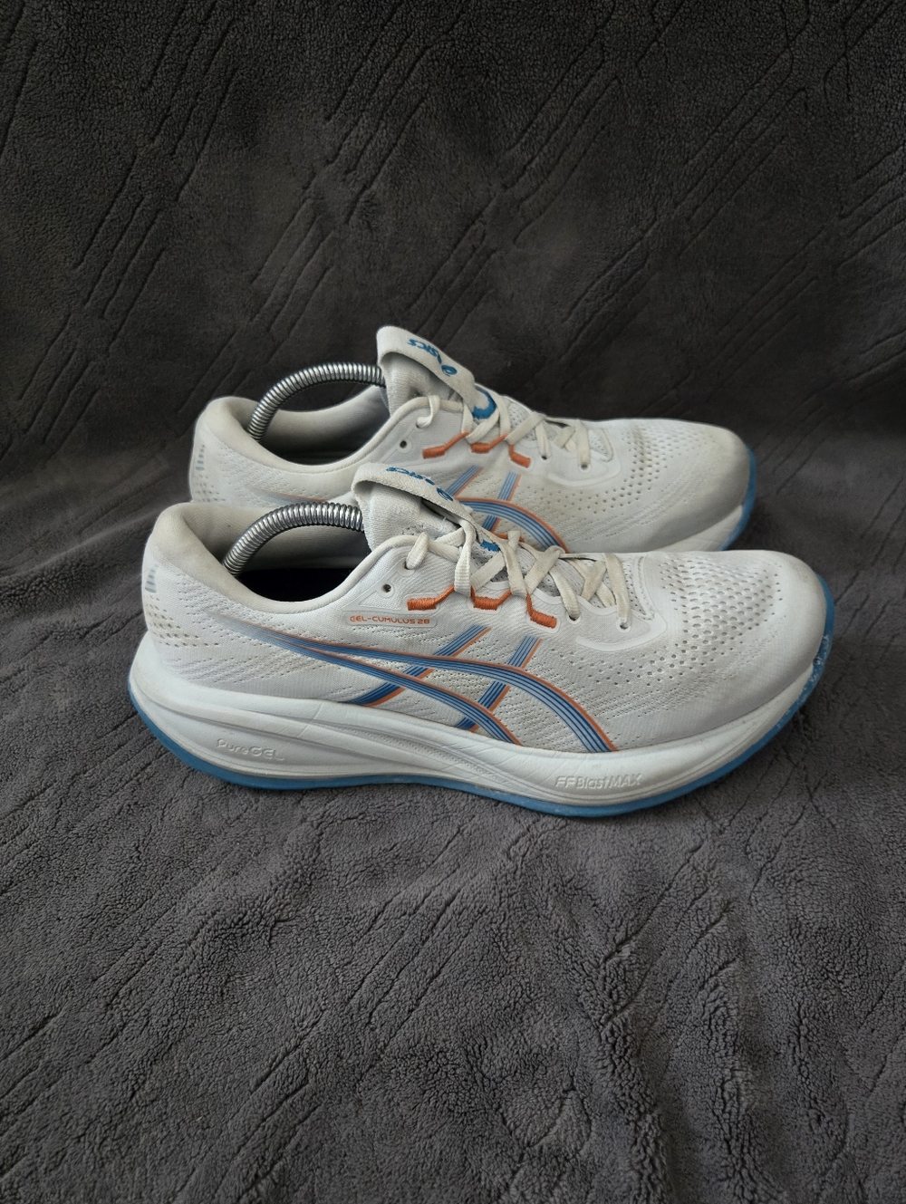 Asics Gel Cumulus 28 Running Shoes Mens Sz 10.5 Athletic Sneakers Trainers White